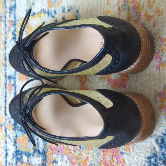 Stuart Weitzman Dandy Polka Dot Perforated Leather Wingtip Oxfords Black 8.5 - Picture 5 of 15